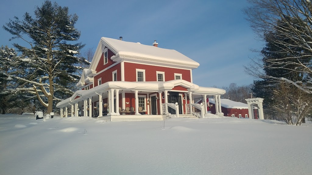 Domaine Dorchamps | 378 Chemin Valley, Brome, QC J0E 1K0, Canada | Phone: (450) 242-2635