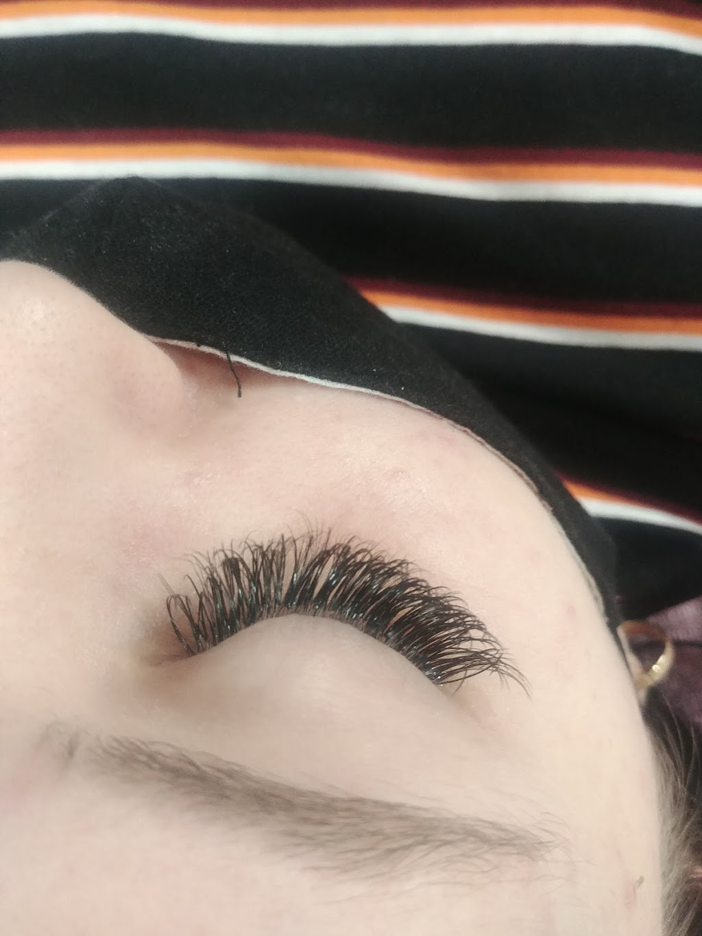 Onglerie Jolie Cils | 485 Rue du Château, Sainte-Madeleine, QC J0H 1S0, Canada | Phone: (450) 771-8990