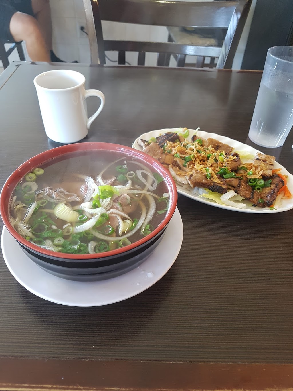 Super Pho Vietnamese Restaurant Surrey | 9554 120 St, Surrey, BC V3V 4C1, Canada | Phone: (604) 581-0122