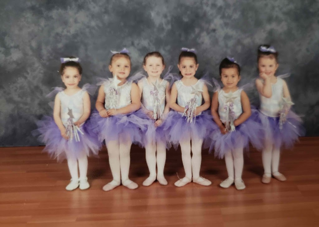 First Steps Dance & Barre Academy FSDBA | 1304 Hwy 8, Winona, ON L8E 5K5, Canada | Phone: (905) 536-0285