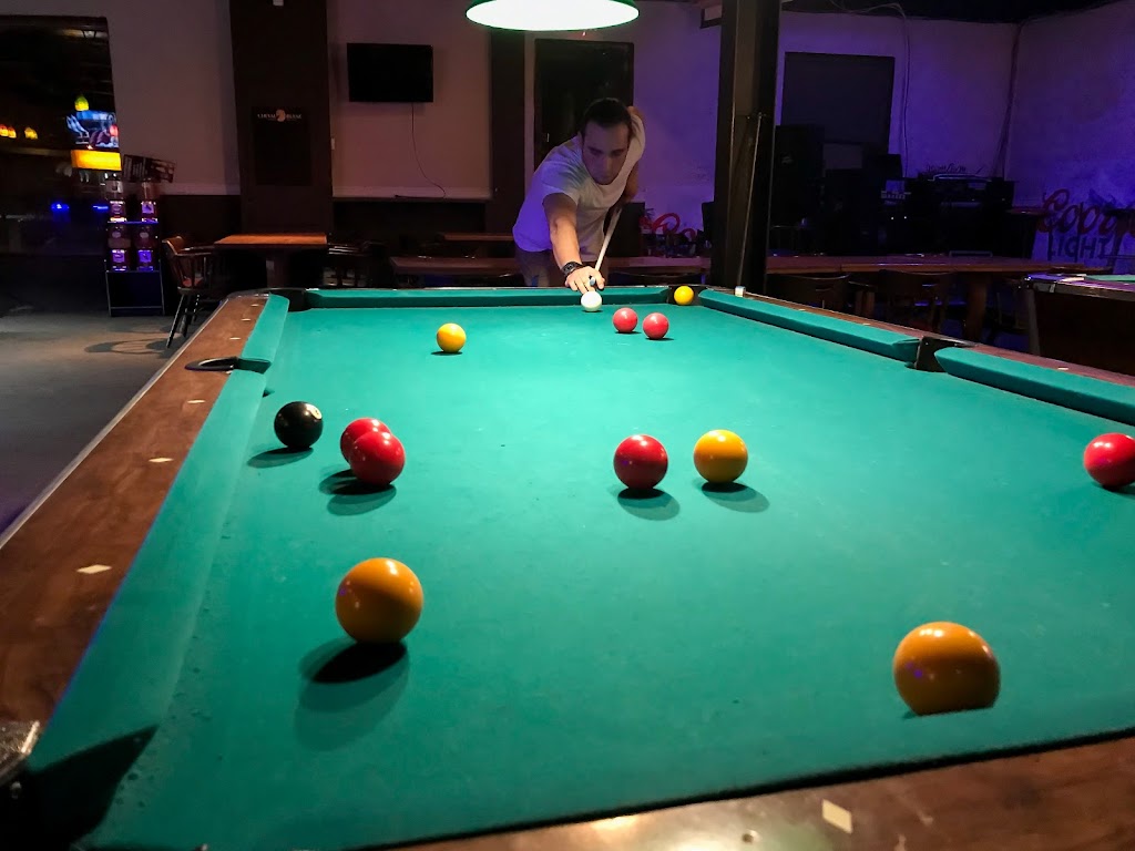 Billard Le Contact | 2899 Bd du Curé Labelle, Prévost, QC J0R 1T0, Canada | Phone: (450) 224-9962