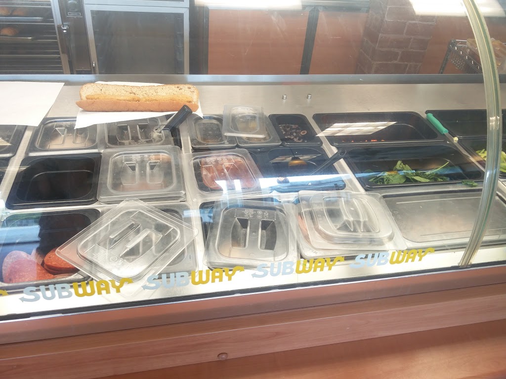 Subway | 3453 Victoria Park Ave, Scarborough, ON M1W 2S6, Canada | Phone: (416) 493-3552