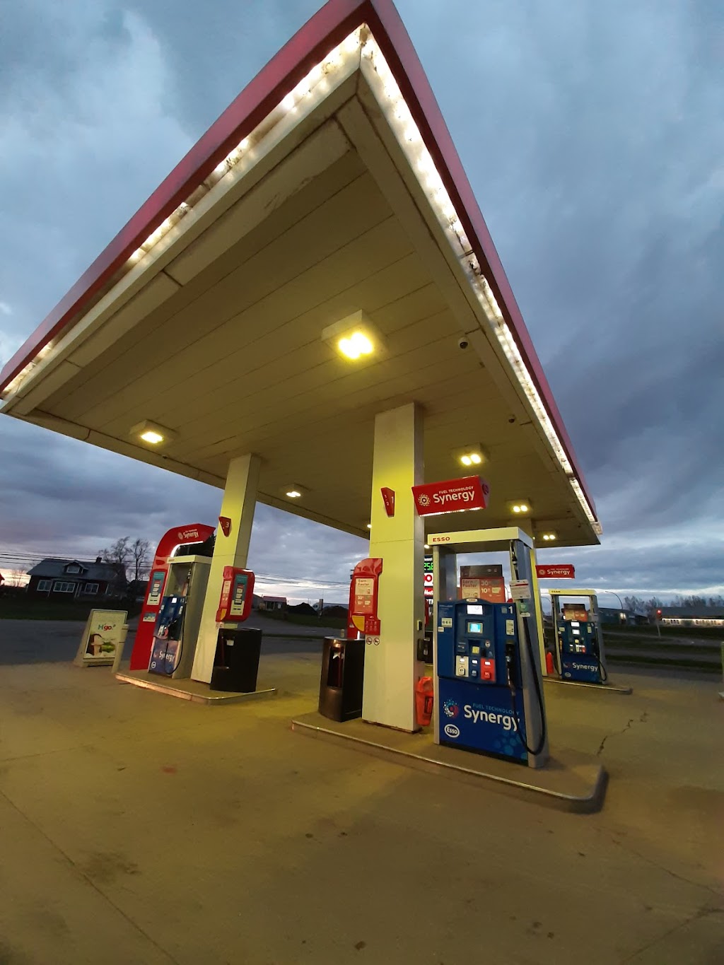 Esso | 820 Water St, Summerside, PE C1N 4J6, Canada | Phone: (902) 436-3104