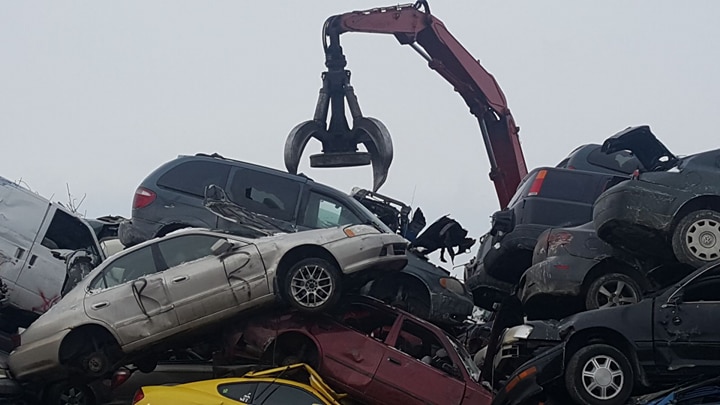 Canadian scrap Car Removal Markham- No Parts | 3 Delmark Blvd, Markham, ON L3P 3Y8, Canada | Phone: (647) 563-5239