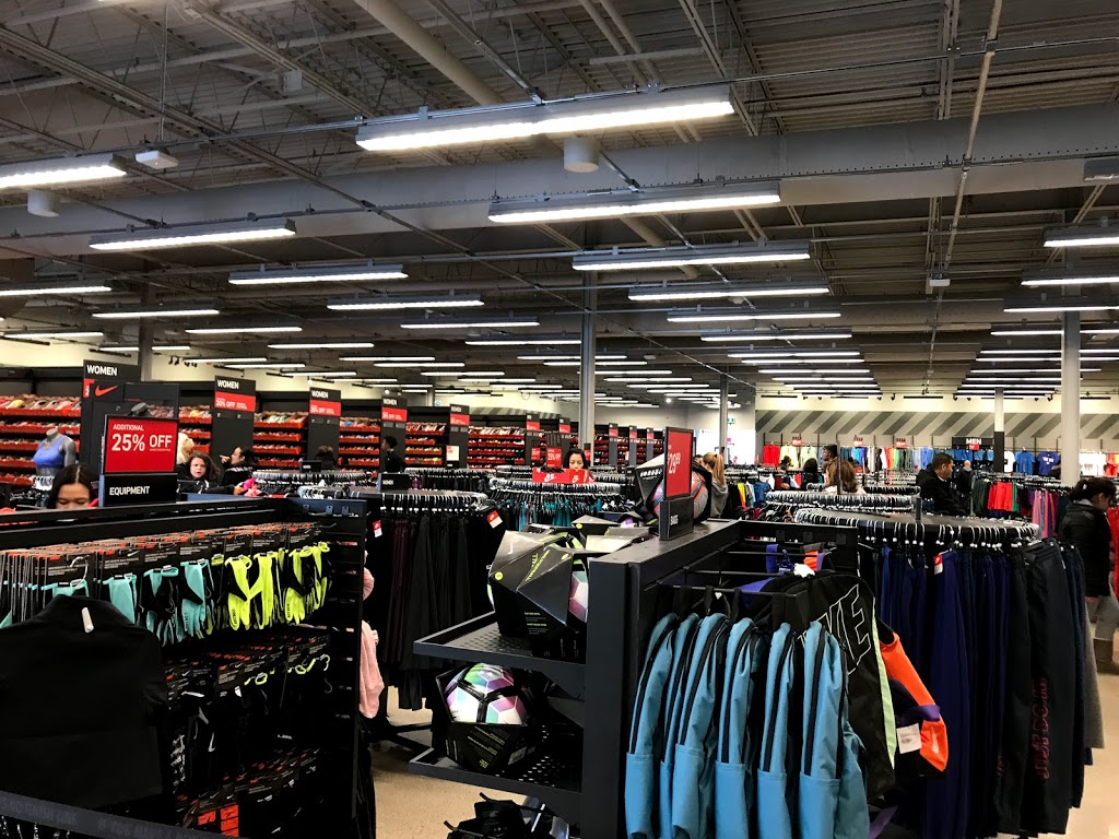 Nike Clearance Store | 1250 S Service Rd, Mississauga, ON L5E 1V4, Canada | Phone: (905) 271-5324