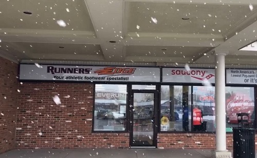 Runners Edge | 111 Fourth Ave Unit #32, St. Catharines, ON L2S 3P6, Canada | Phone: (905) 984-5333