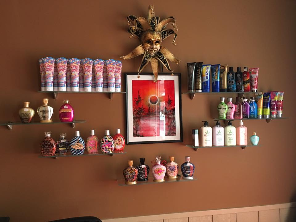 Under The Sun Tanning Salon | 1869 Scugog St #3, Port Perry, ON L9L 1J1, Canada | Phone: (905) 982-0062