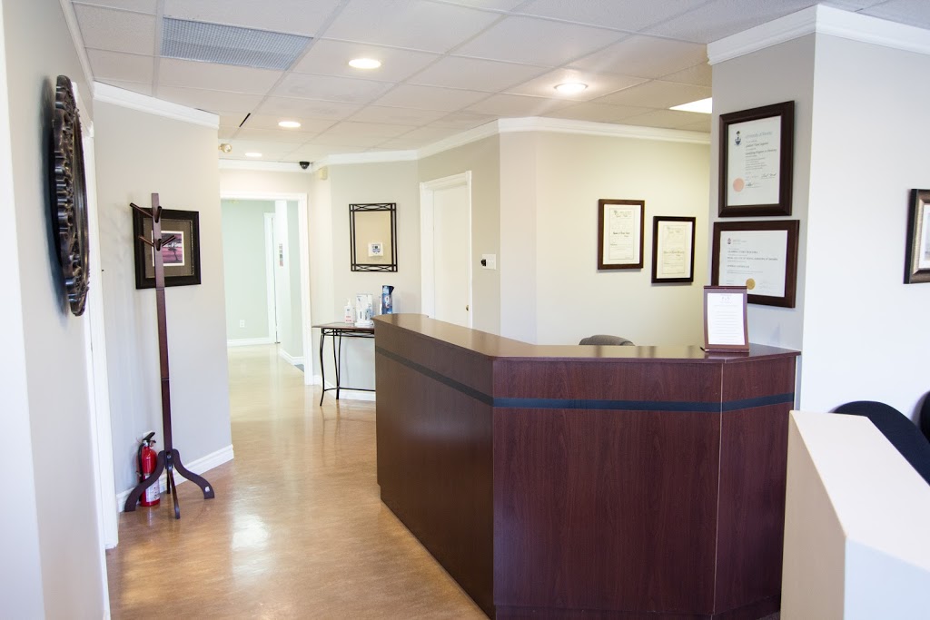 Kingsway Family Dental | 3-2828 Kingsway Dr, Oakville, ON L6J 7M2, Canada | Phone: (905) 829-2366