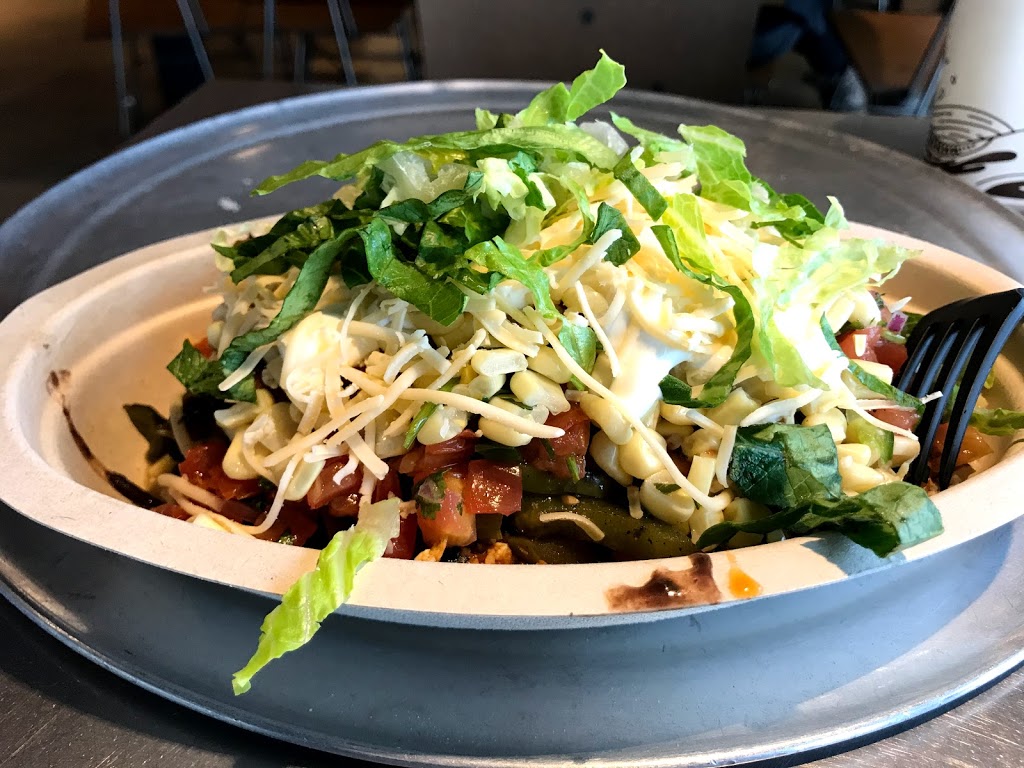 Chipotle Mexican Grill | 2530 Winston Park Dr Unit B1, Oakville, ON L6H 7E5, Canada | Phone: (905) 829-8598