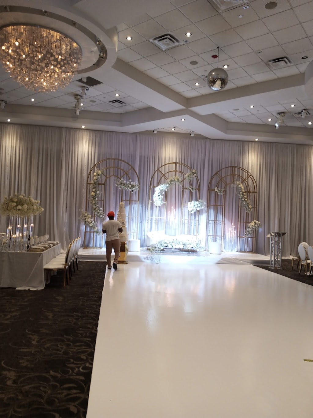 La Primavera Event Space | 77 Woodstream Blvd, Woodbridge, ON L4L 7Y7, Canada | Phone: (905) 265-8100