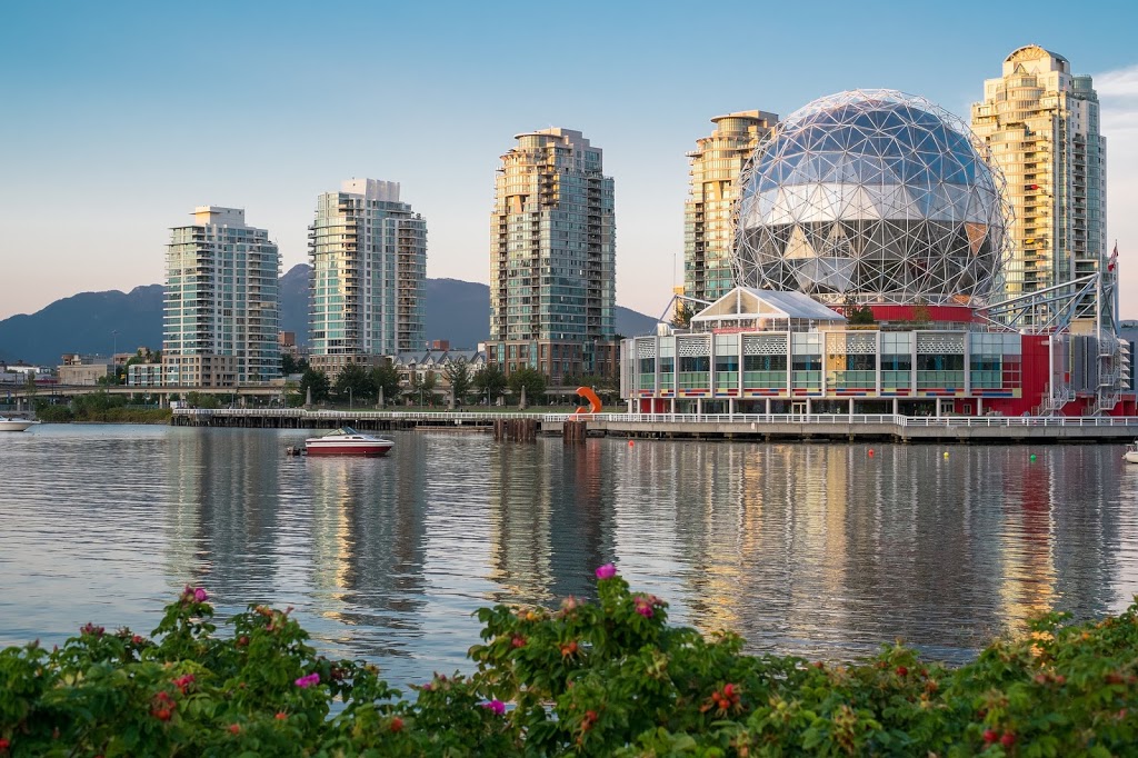 Vancity Tours | 4251 Golf Dr, North Vancouver, BC V7G 2A2, Canada | Phone: (800) 604-3077