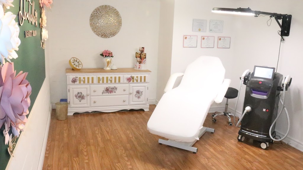 Dentelle Beauty | 181 G Woodridge Crescent, Nepean, ON K2B 7T2, Canada | Phone: (613) 710-1023