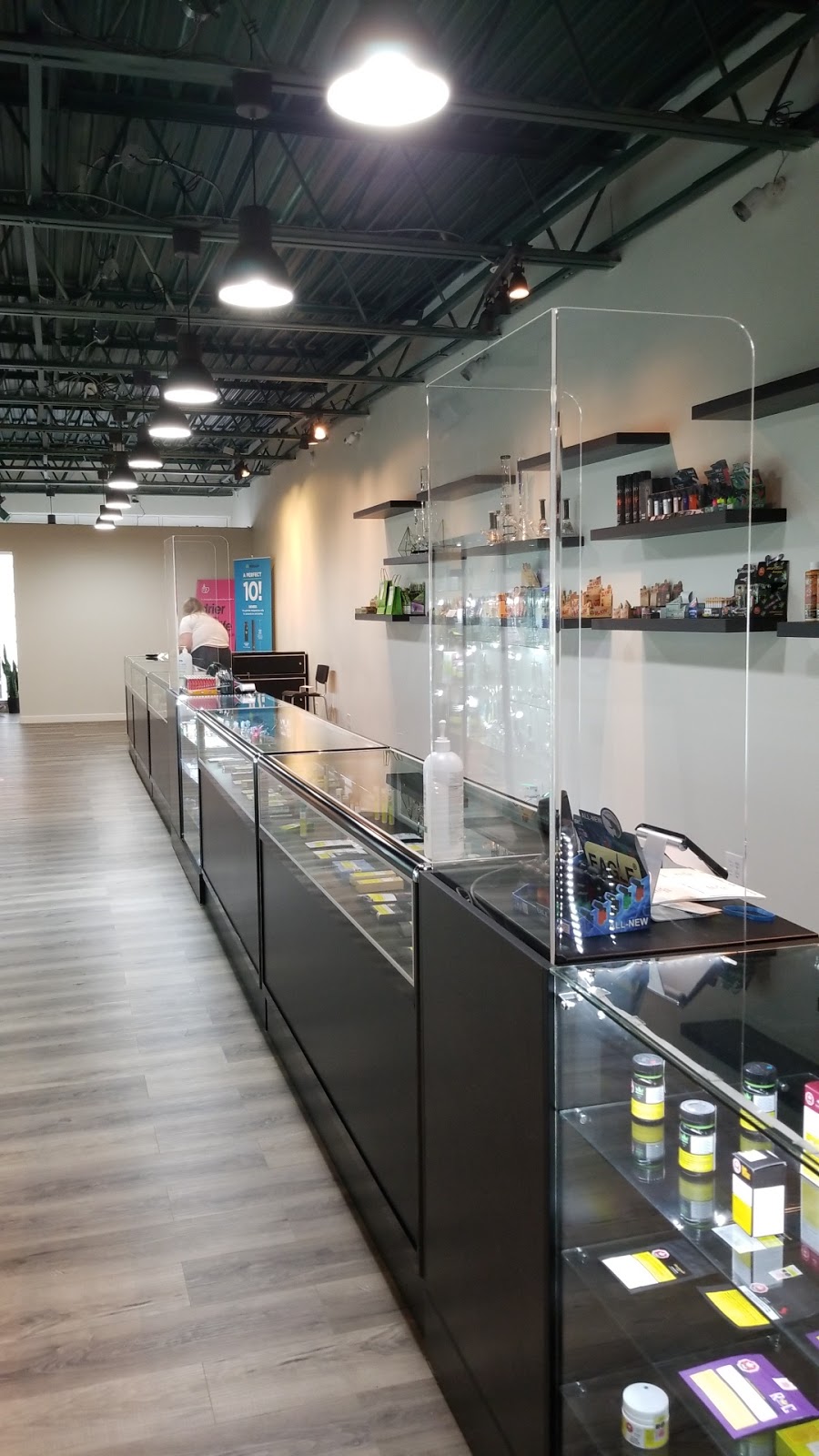 Budtimez | Cannabis Dispensary | 165 Wellington St W Unit 2A, Barrie, ON L4N 1L7, Canada | Phone: (705) 719-9192