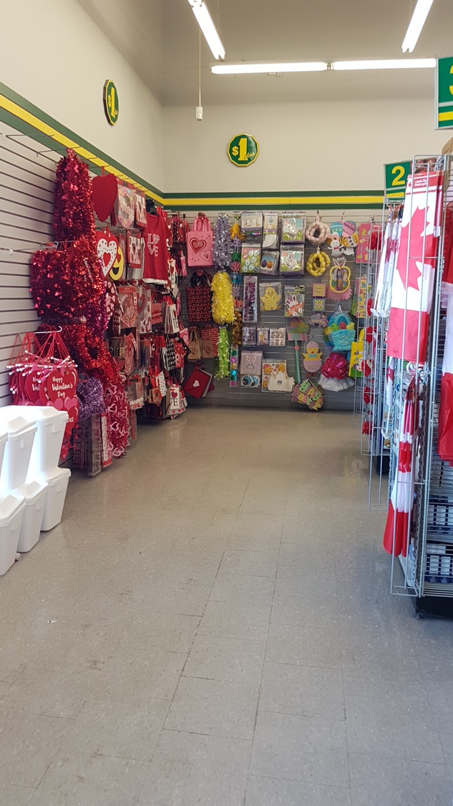 Dollarama | 1375 Weber St E HiWay Centre, Kitchener, ON N2A 3Y7, Canada | Phone: (519) 340-3019