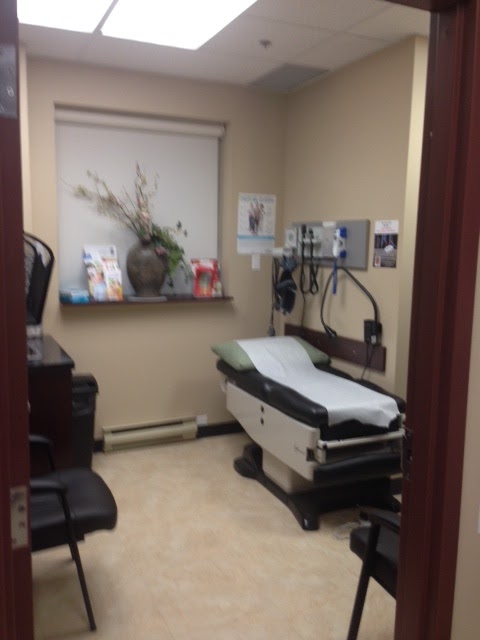 The Scarborough General Medical Mall Suite 414 Doctors Office | 414-3030 Lawrence Ave E, Scarborough, ON M1P 2T7, Canada | Phone: (416) 439-2662