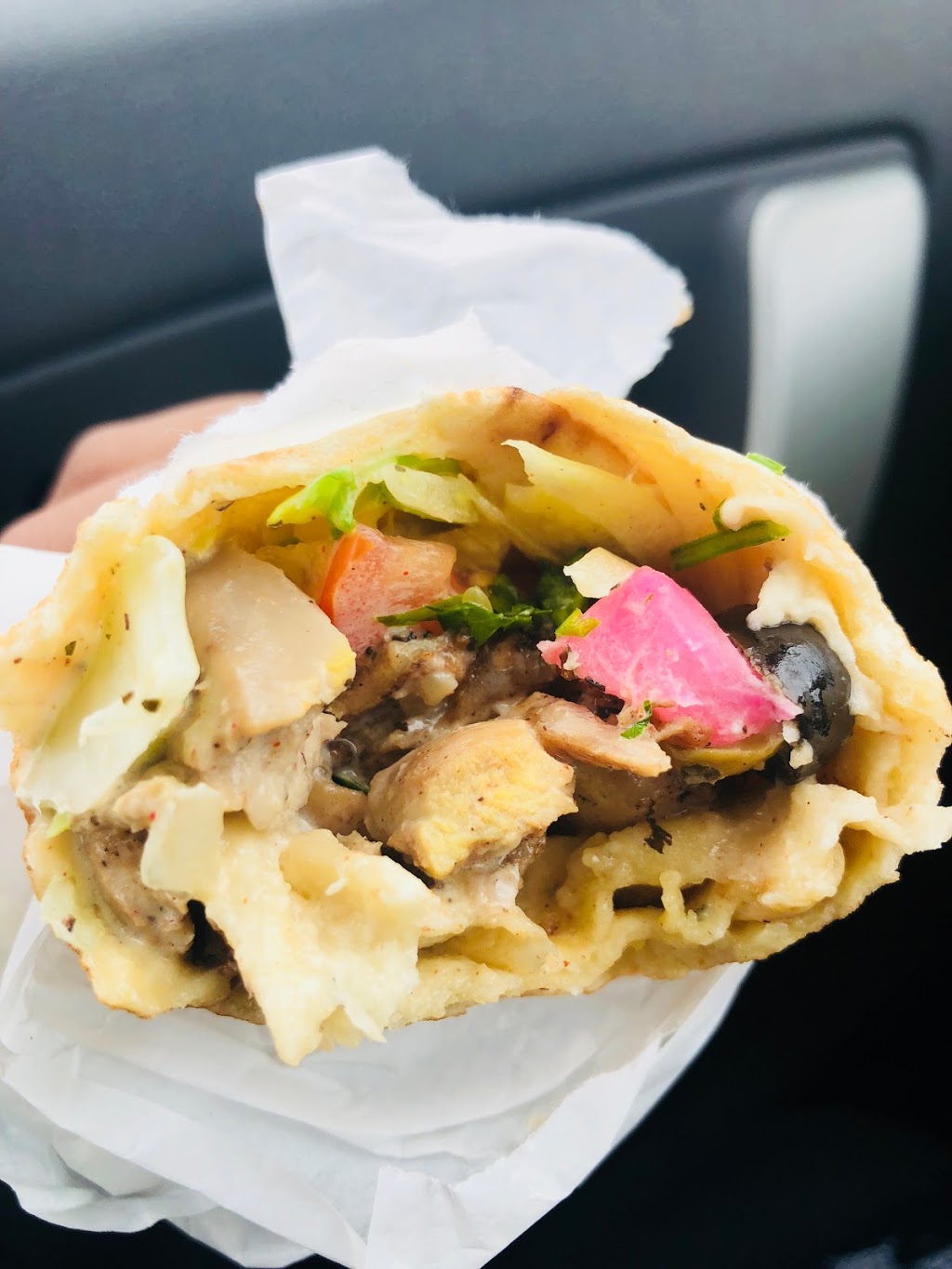 Oaza Shawarma Plus | 2645 Liruma Rd, Mississauga, ON L5K 1Y8, Canada | Phone: (905) 855-2222