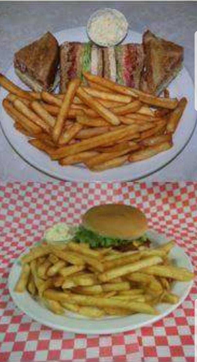 Bevs Country Diner | 5474 NS-289, Upper Stewiacke, NS B0N 2P0, Canada | Phone: (902) 671-2326