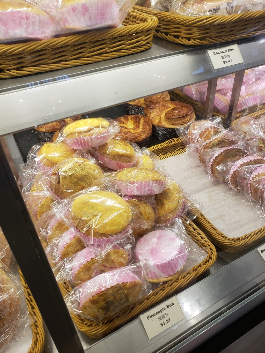 Saint Germain Bakery | 6060 Minoru Blvd Unit 2000, Richmond, BC V6Y 2B6, Canada | Phone: (604) 370-3376