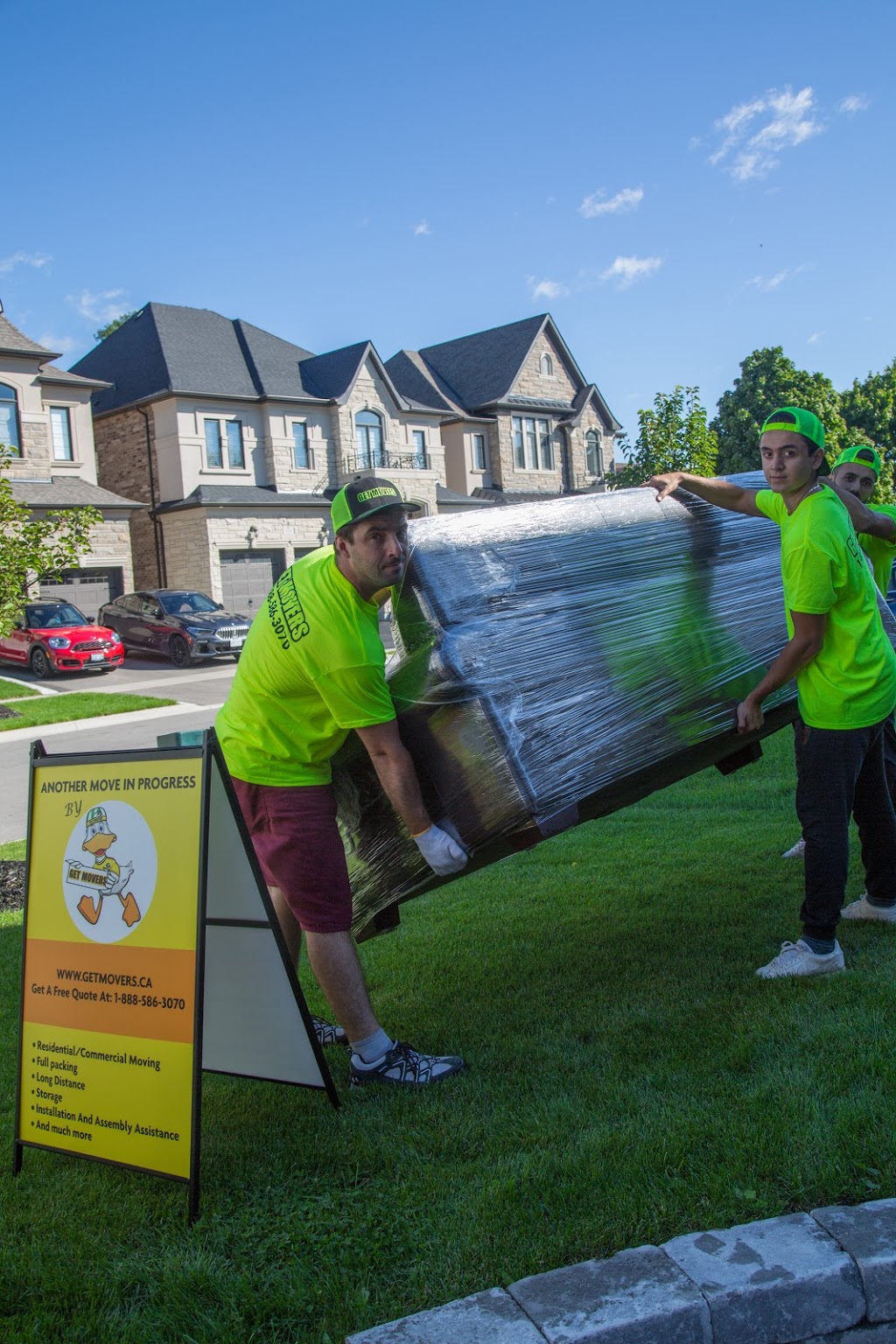 GetMovers | Vaughan | Moving Company | 29 Golden Orchard Rd, Maple, ON L6A 0M6, Canada | Phone: (647) 945-6708