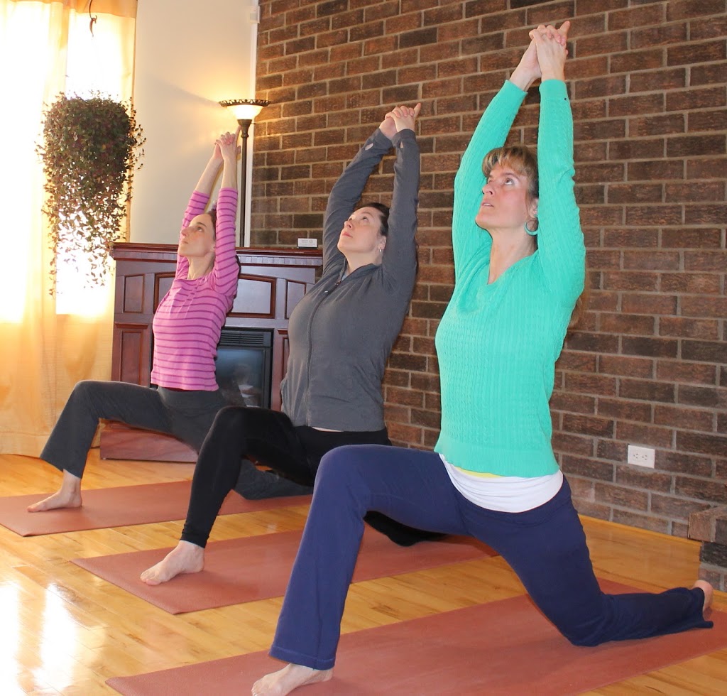 Energie Tara - Yoga Saint-Sauveur | 18 Rue Saint Pierre E, Saint-Sauveur, QC J0R 1R4, Canada | Phone: (450) 227-0990