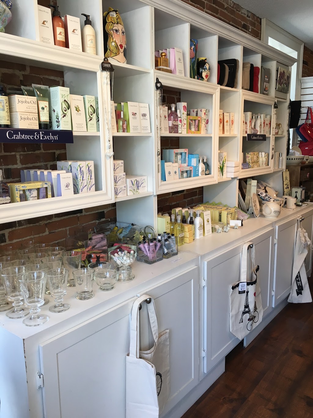 Serendipity, The Little French Shoppe | 106 C Queen St, Niagara-on-the-Lake, ON L0S 1J0, Canada | Phone: (905) 468-8881