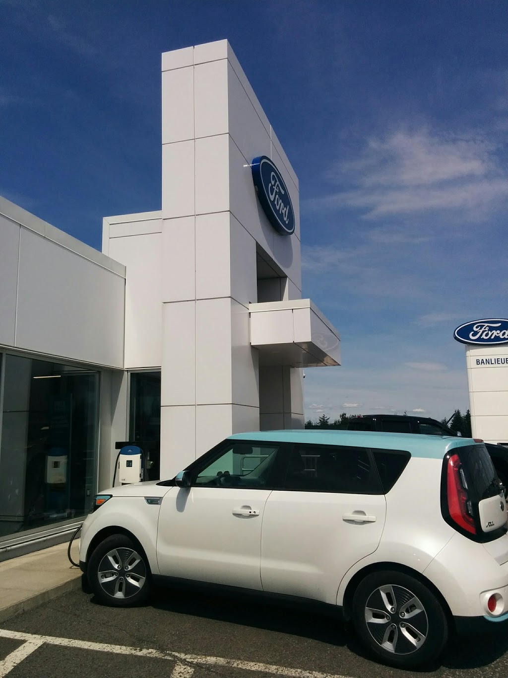 Banlieue Ford | 344 Rue Laurier, Saint-Apollinaire, QC G0S 2E0, Canada | Phone: (844) 361-7370