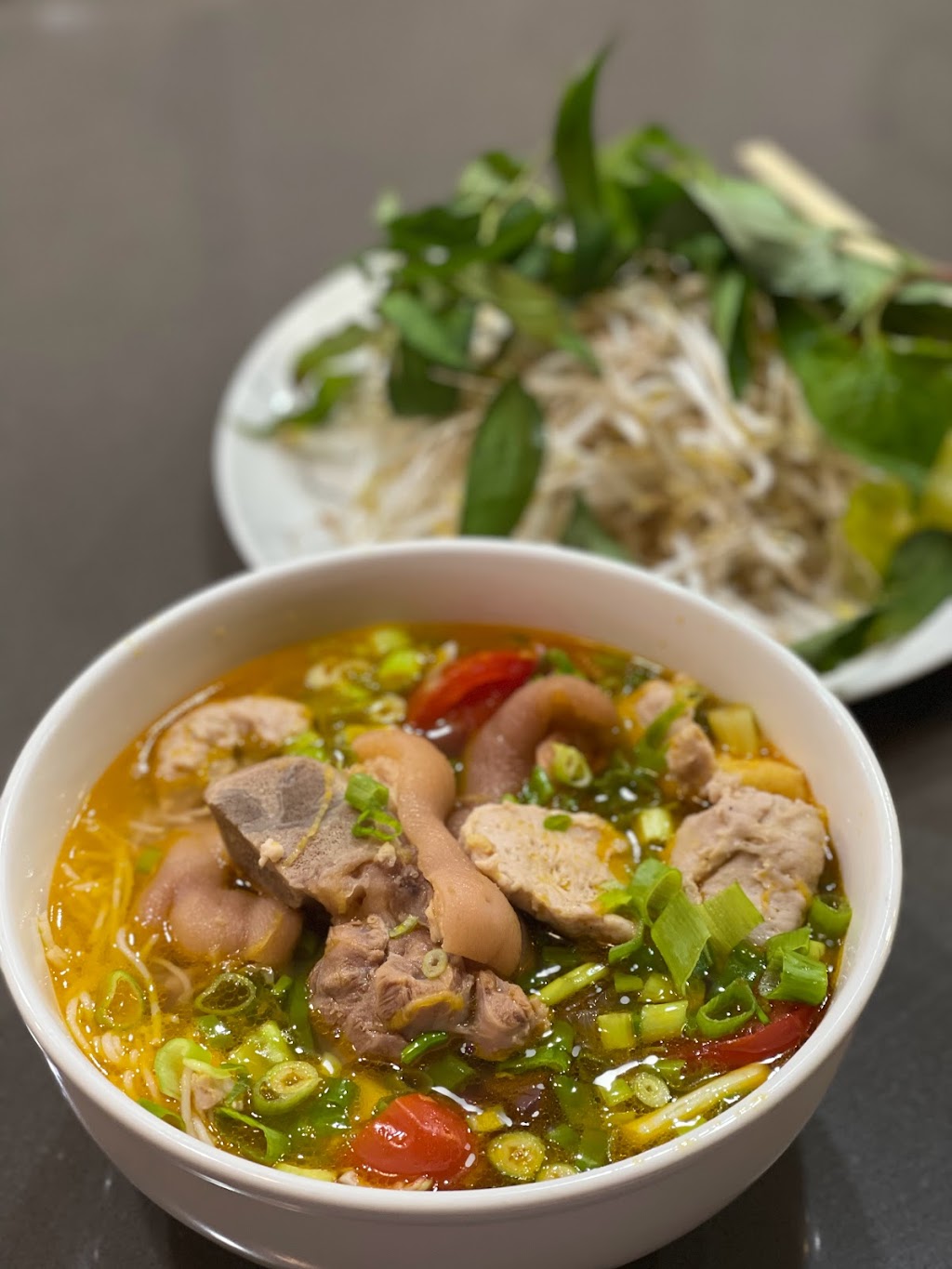 Pho Mr.Q Vietnamese Restaurant | 20 Crowfoot Crescent NW #730, Calgary, AB T3G 3T2, Canada | Phone: (403) 454-7787