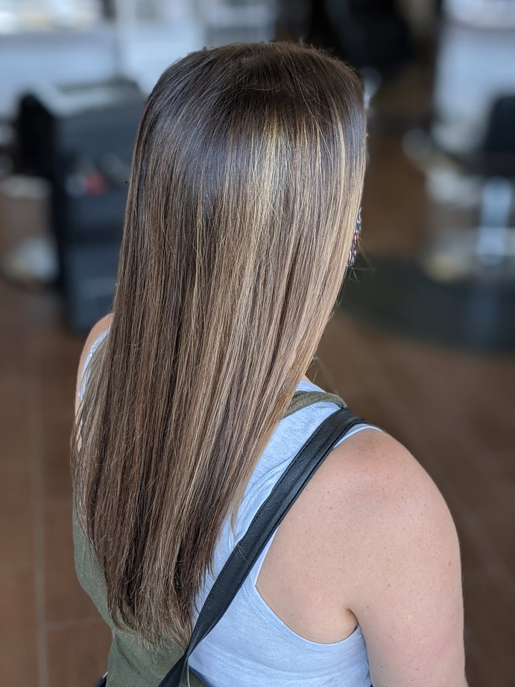 Coiffure Fuzion - Salon de coiffure à Saint-Eustache, Laurentide | 360 Boulevard Arthur-Sauvé, Saint-Eustache, QC J7R 2J3, Canada | Phone: (450) 623-9322