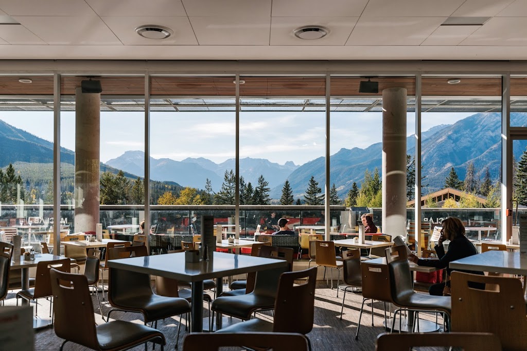 Maclab Bistro | 107 Tunnel Mountain Dr, Banff, AB T1L 1H5, Canada | Phone: (403) 762-6141