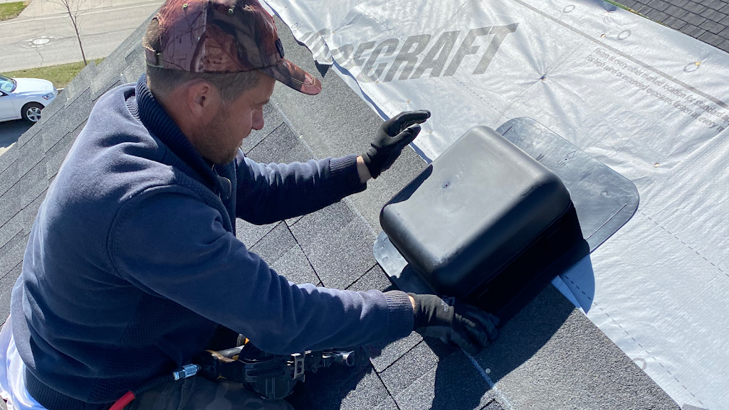 EZ Roof Repair | 3101 Tuscarora Manor NW, Calgary, AB T3L 2J9, Canada | Phone: (403) 404-7610