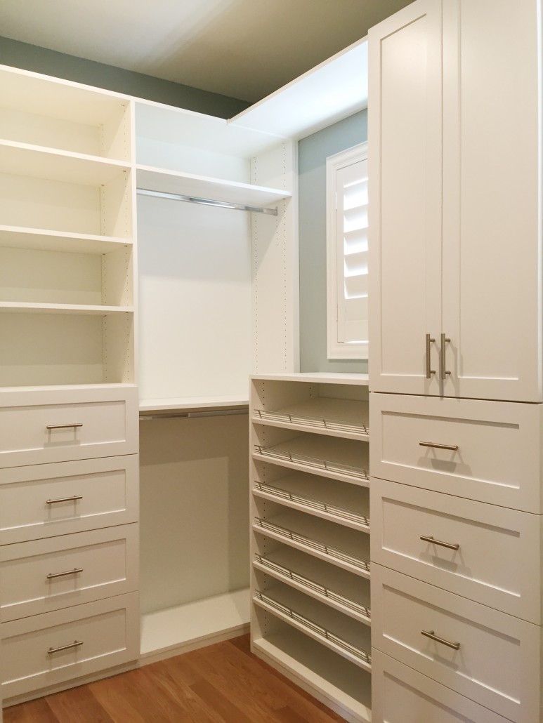 Vancouver Creative Budget closets | 8520 Spires Rd, Richmond, BC V6Y 1W2, Canada | Phone: (604) 362-5780