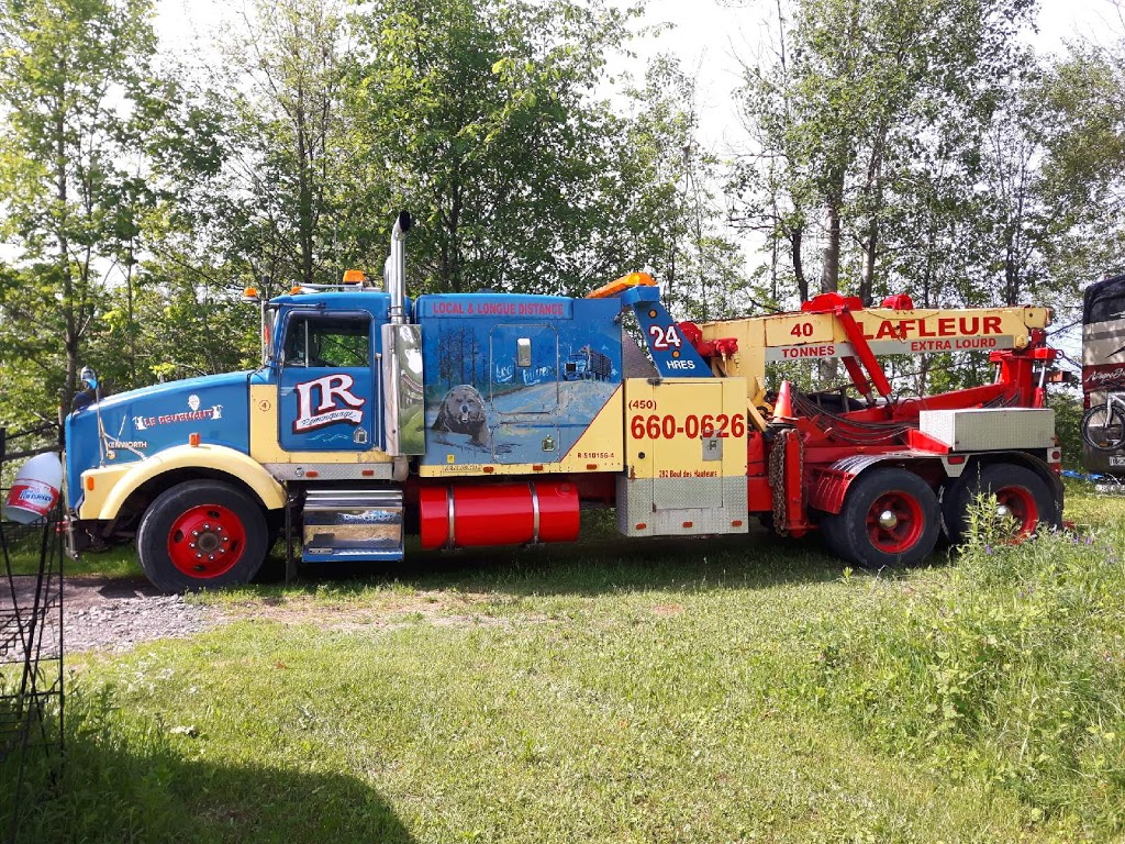 Remorquage LR Poids lourds | 284 Rue de lÉglise, Brownsburg, QC J8G 2X5, Canada | Phone: (450) 660-0626