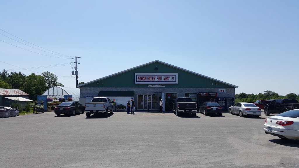 Stone Mills Family Market | 672 Addington St, Tamworth, ON K0K 3G0, Canada | Phone: (613) 379-2440