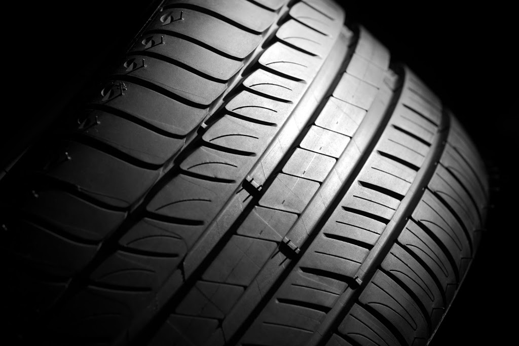 Consumers Tire | 335 Brunel Rd, Mississauga, ON L4Z 1Z5, Canada | Phone: (905) 501-8473