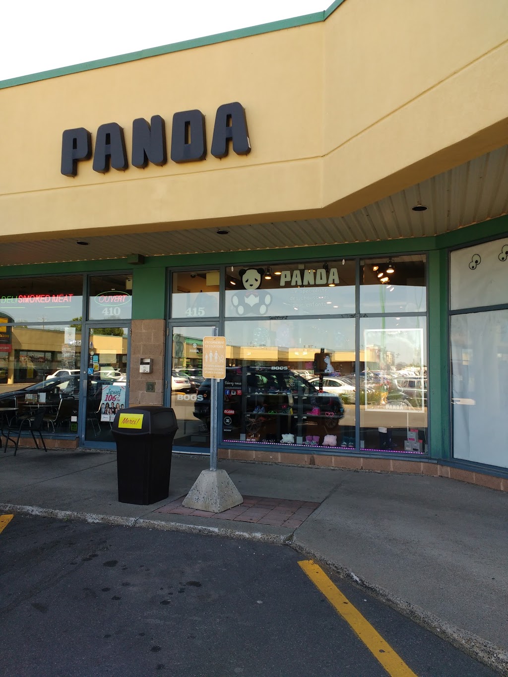 Chaussures Panda (Vaudreuil) | 585 Avenue Saint-Charles, Vaudreuil-Dorion, QC J7V 8P9, Canada | Phone: (450) 218-6888