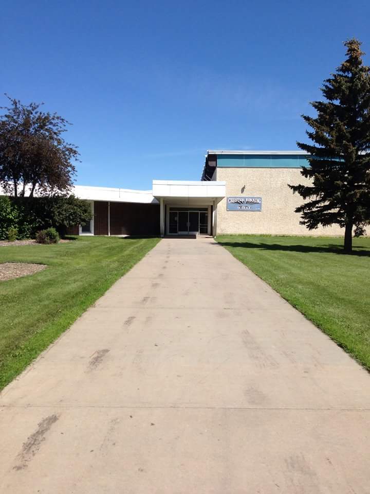 Chester Ronning School | 6206 43 Ave, Camrose, AB T4V 0A7, Canada | Phone: (780) 672-5588