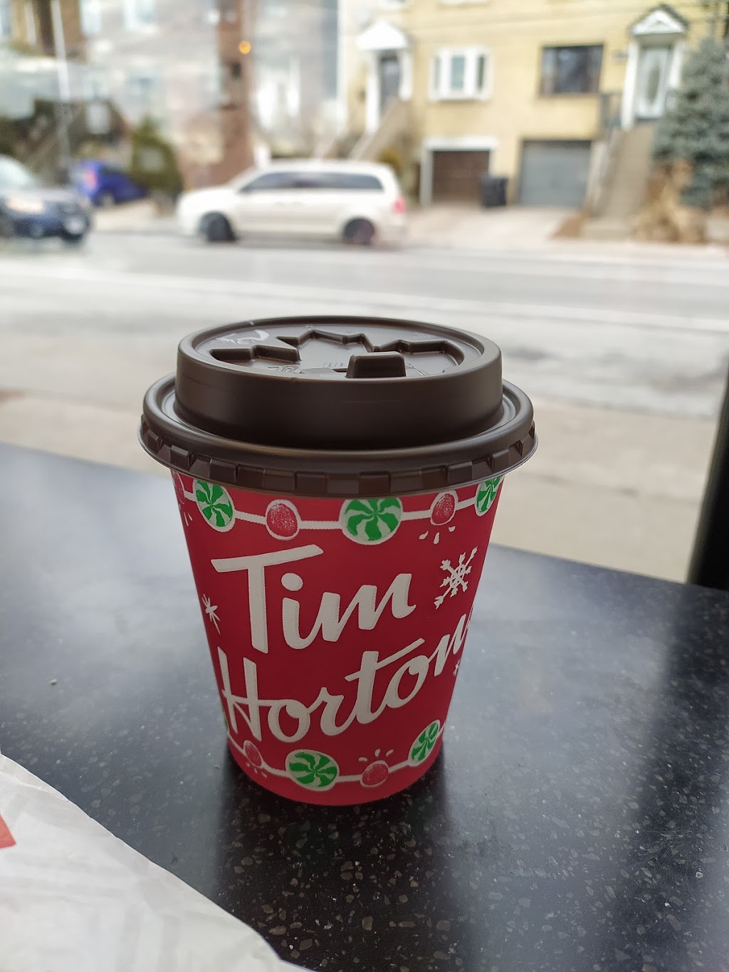 Tim Hortons | 603 Davenport Rd, Toronto, ON M5R 1L1, Canada | Phone: (416) 920-5111