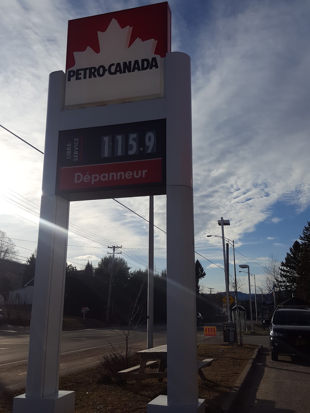 Petro-Canada | 1175 Rue Principale, Saint-Donat-de-Montcalm, QC J0T 2C0, Canada | Phone: (819) 424-0707