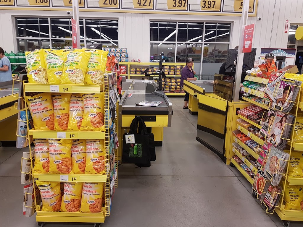 Vinces No Frills | 1631 Rutherford Rd, Concord, ON L4K 0C1, Canada | Phone: (866) 987-6453