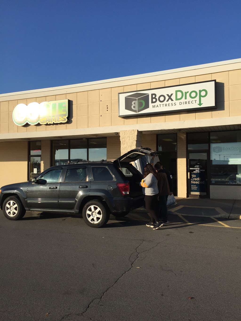 BoxDrop Mattress | 415 Lawrence Bell Dr, Williamsville, NY 14221, USA | Phone: (716) 861-0199