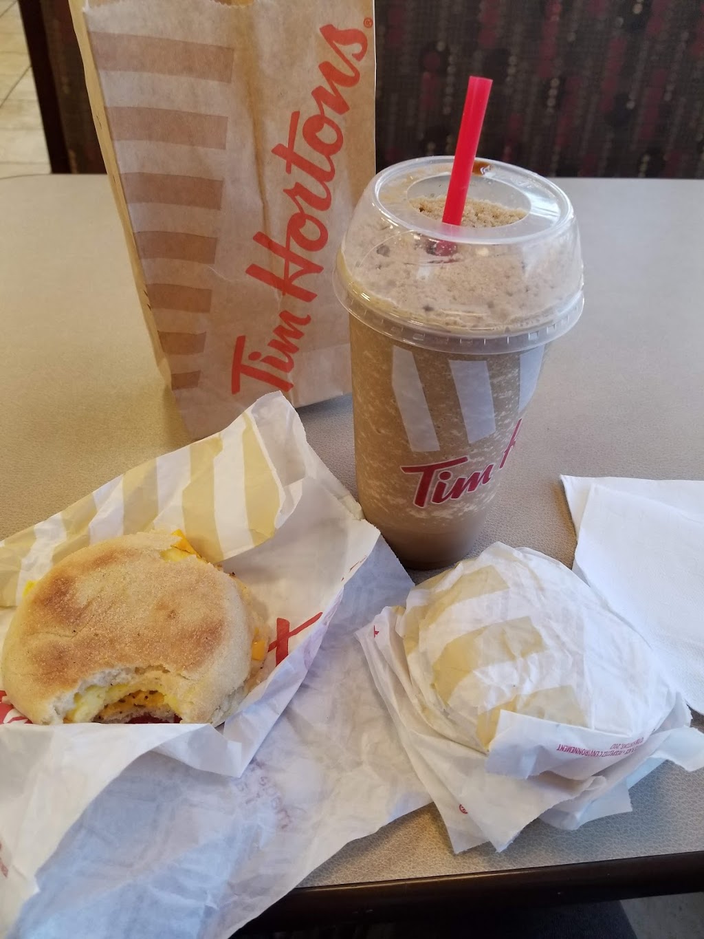 Tim Hortons | 730 King St W, Kitchener, ON N2G 1E6, Canada | Phone: (519) 578-9042