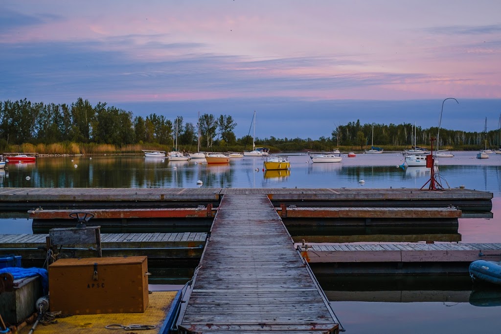 Aquatic Park Sailing Club | 2255B, Queen St E, Toronto, ON M4E 1G3 <- MAILING ADDRESS. Not Physical address of, the club, Toronto, ON, Canada | Phone: (437) 886-4713