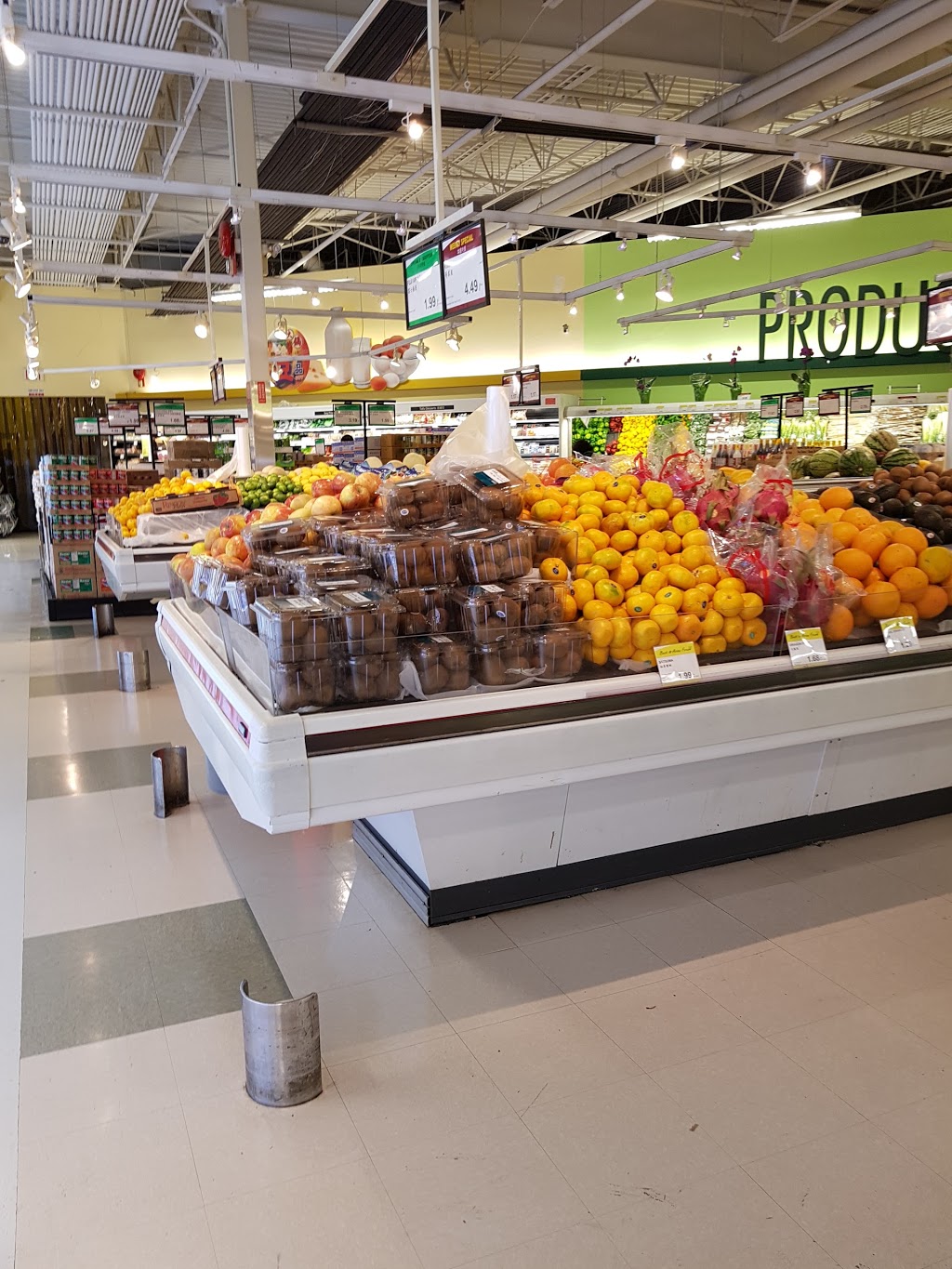 T&T Supermarket | 999 36 St NE #800, Calgary, AB T2A 7X6, Canada | Phone: (403) 569-6888