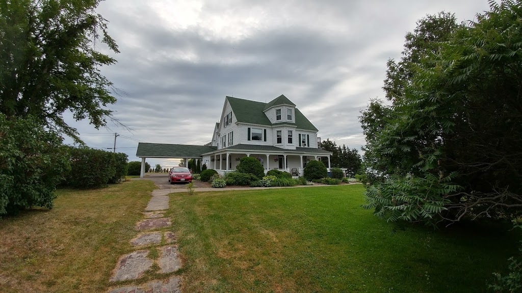 Auberge Le Vieux Presbytère de Bouctouche 1880 Inc. | 157 Chemin du Couvent, Bouctouche, NB E4S 3B8, Canada | Phone: (506) 743-5568