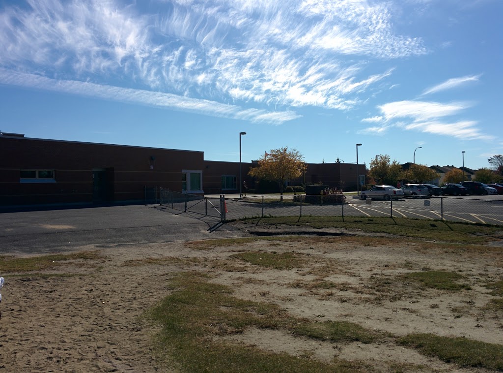 St. Anne Elementary School | 500 Stonehaven Dr, Kanata, ON K2M 2V6, Canada | Phone: (613) 271-0308