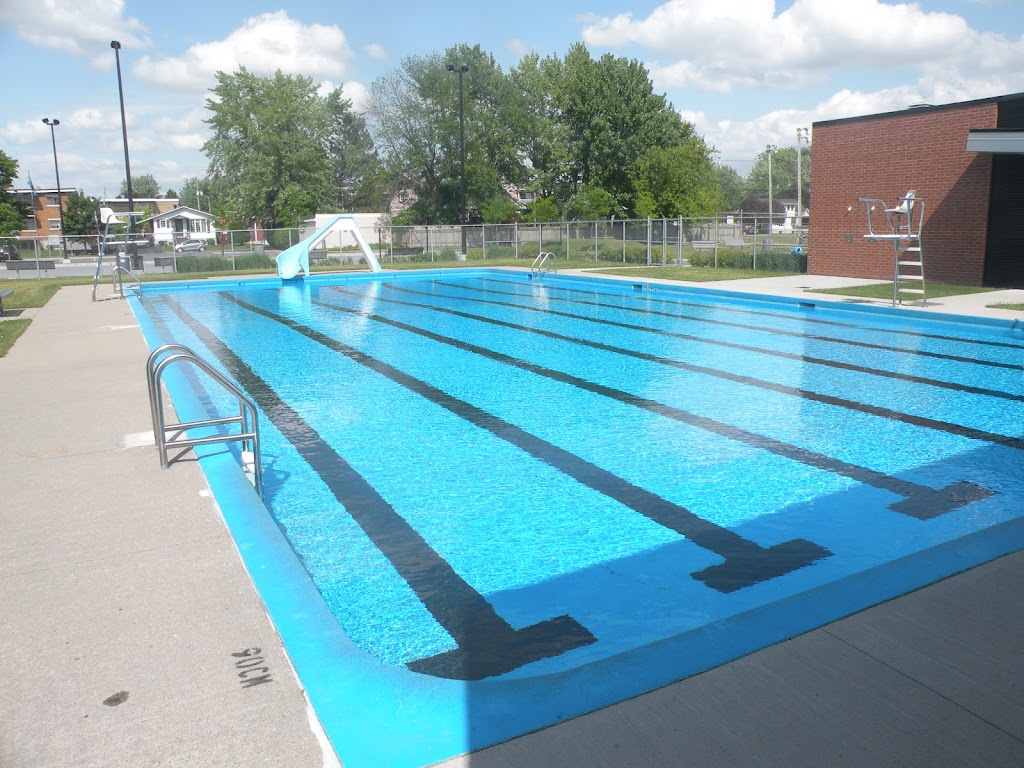 Piscine Douville | 5065 Rue Gouin, Saint-Hyacinthe, QC J2S 1E5, Canada | Phone: (450) 778-8335