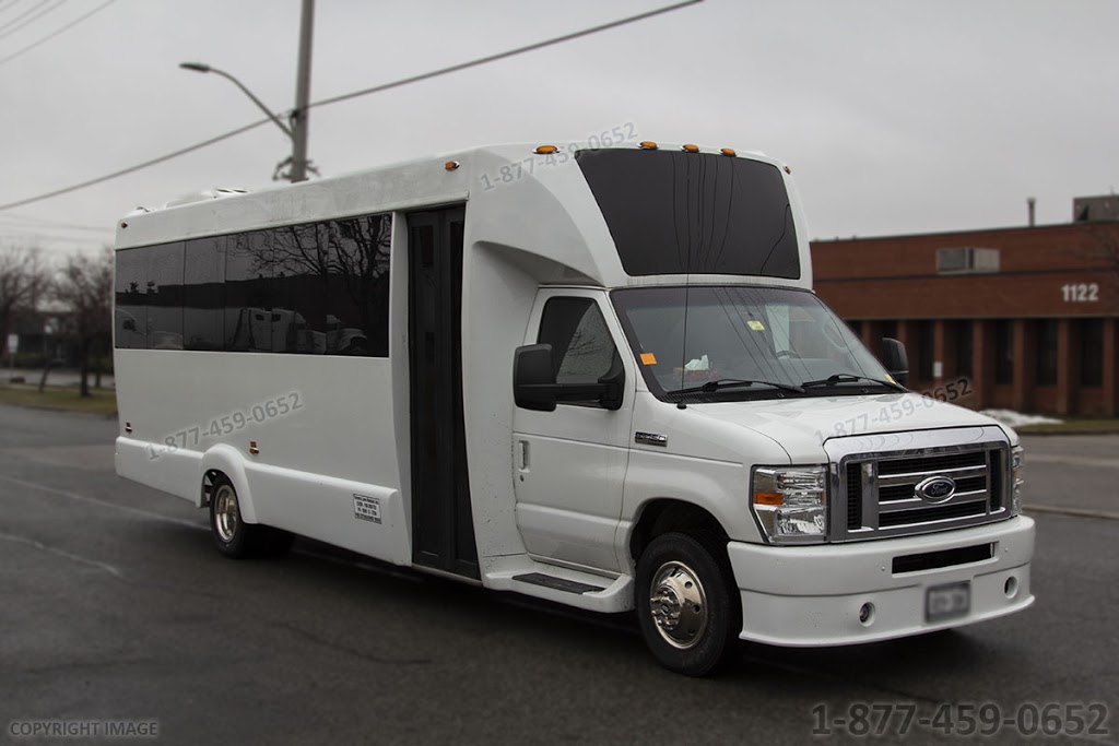 Prom Limo Toronto | 41 Sunburst Square #2, Scarborough, ON M1B 1R3, Canada | Phone: (647) 557-6790