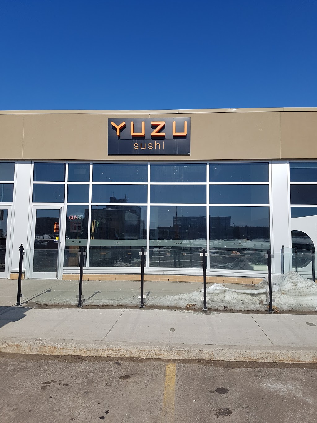 Yuzu sushi | 1655 Boulevard Alphonse-Desjardins, Lévis, QC G6V 0B7, Canada | Phone: (418) 837-8999