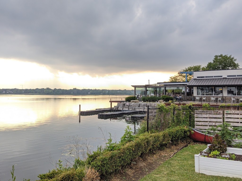 The Lake House | 600 Liverpool Rd, Pickering, ON L1W 1P9, Canada | Phone: (905) 422-0300