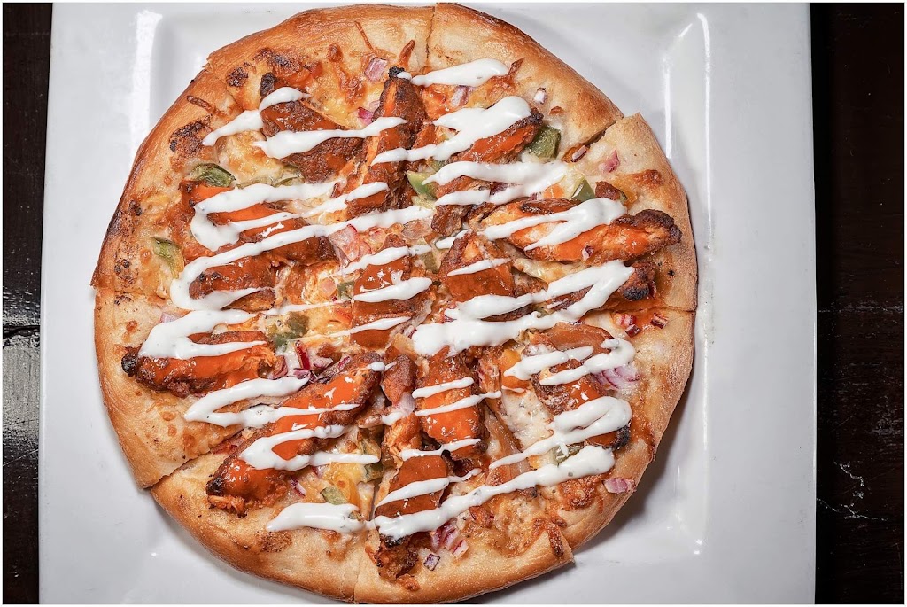 Neighbors Pizza & Wings | 201 Hurst Dr unit 8, Barrie, ON L4N 8K8, Canada | Phone: (705) 722-7999